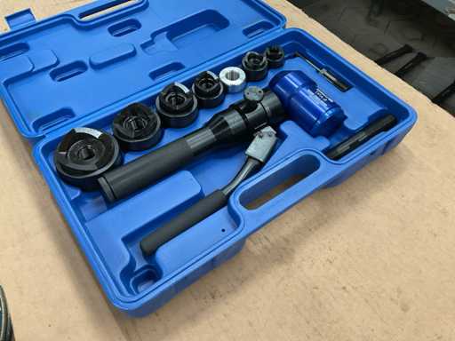 Mammuth TPA-8 Hydraulic punch driver