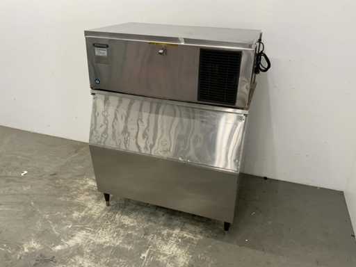 Hoshizaki - IM-240DME - Ice Cube Machine