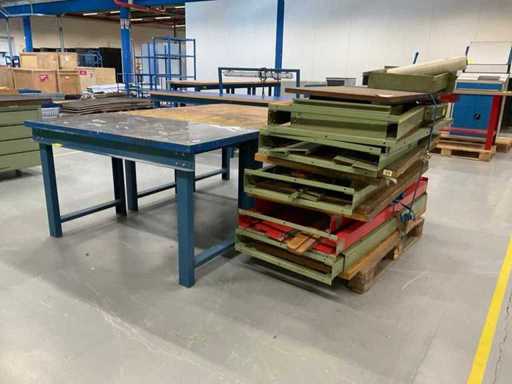 Workshop tables (3x)
