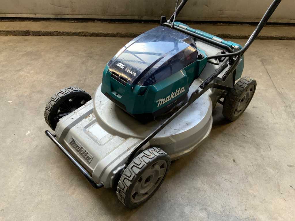 Makita store mower 2020