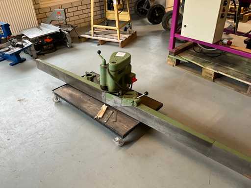 Frezarka górnowrzecionowa HolzHer