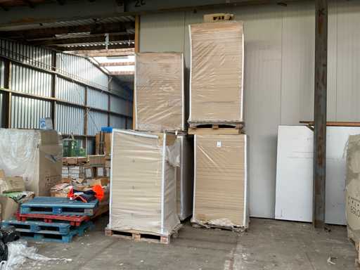 Charge von feuerfesten Dämmplatten