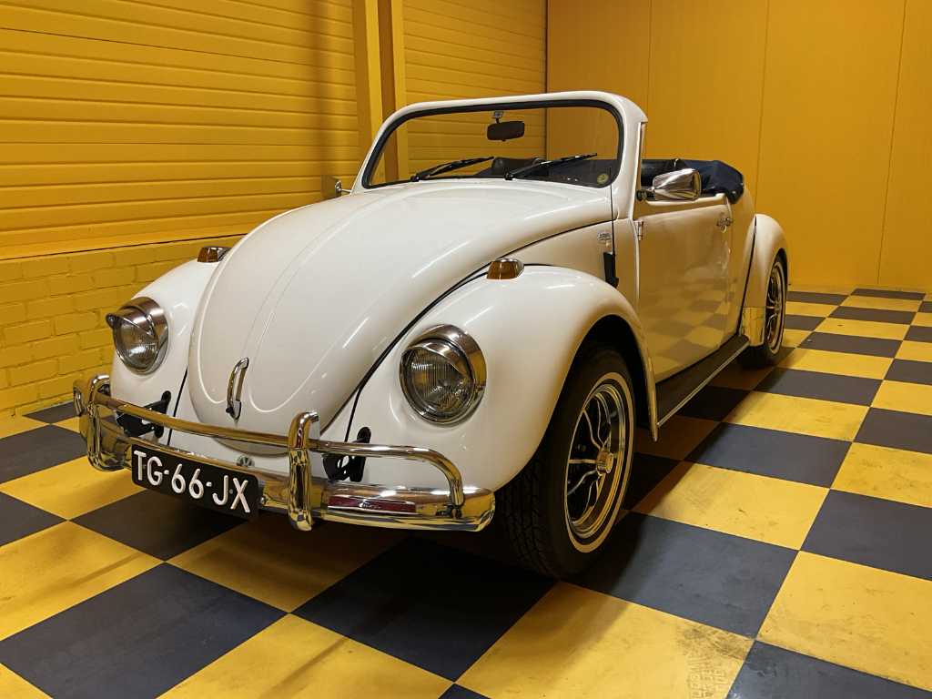 Volkswagen Beetle decappottabile del 1985