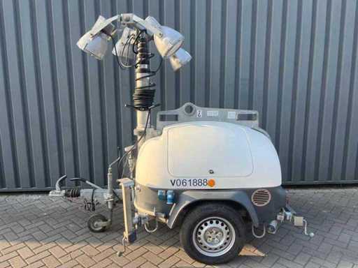 Construction de Taylor en 2013 de la tour de phare Ecolite Mobile