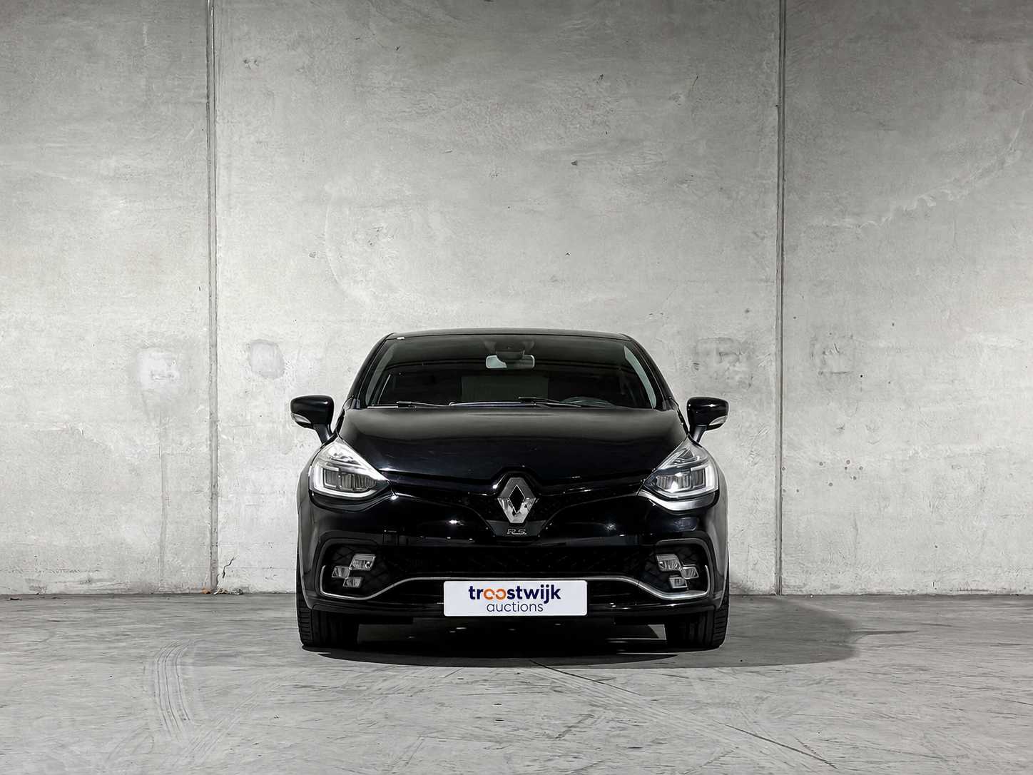 Renault Clio 1.6 R.S. Trophy 220pk 2016, K-787-PD