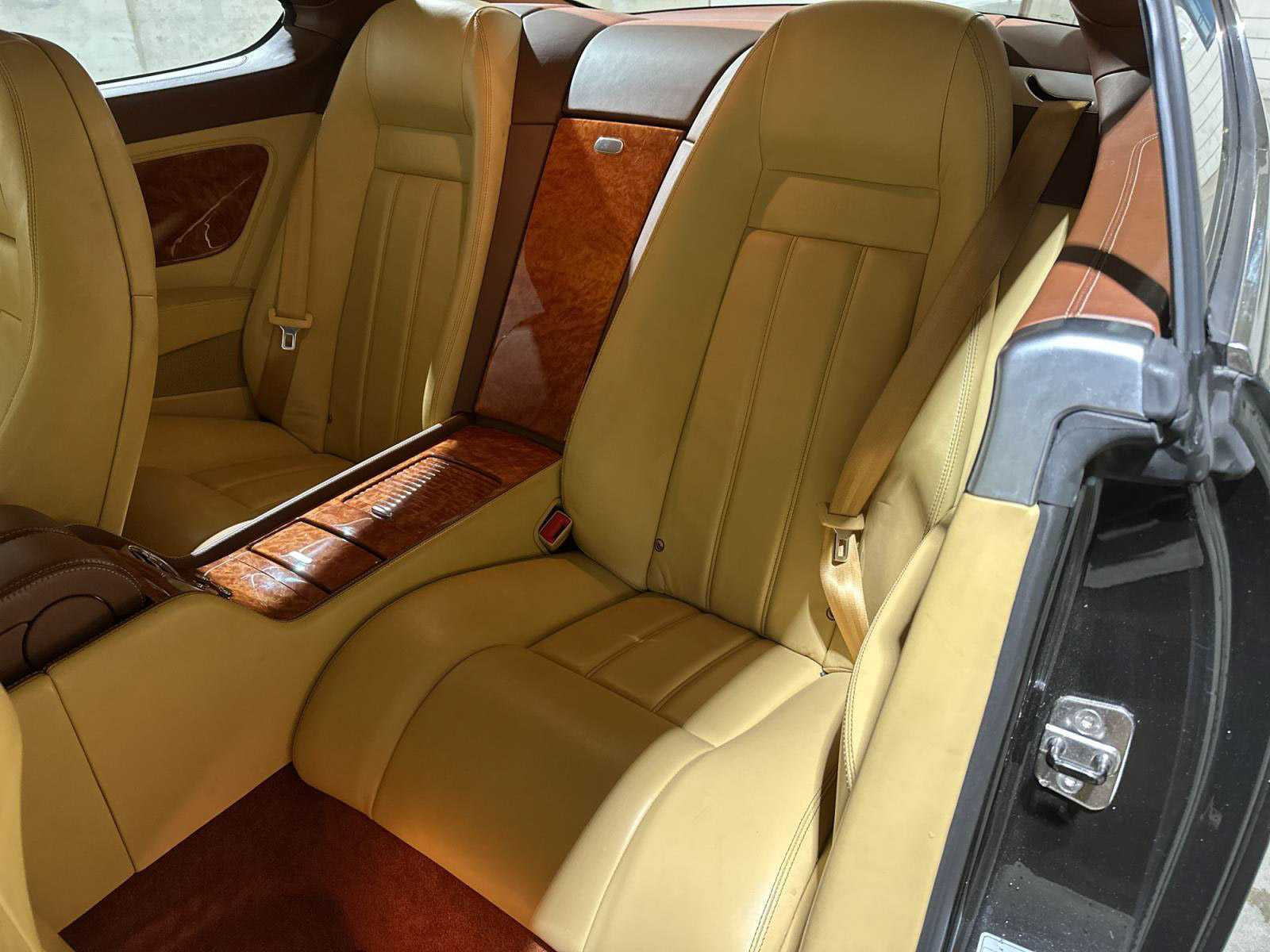 Bentley Continental GT 6.0 W12 560pk 2006, P-579-KS