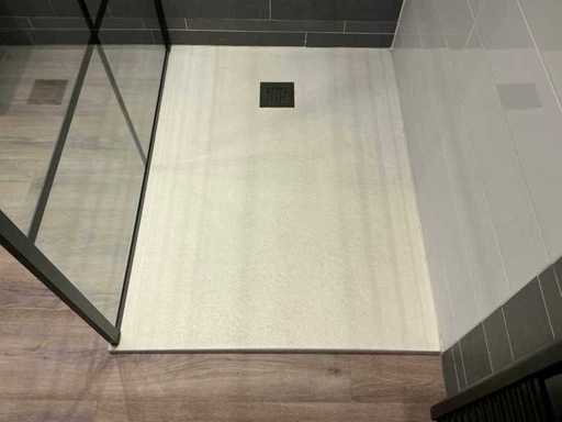 Fiora - Shower Tray 120x87cm
