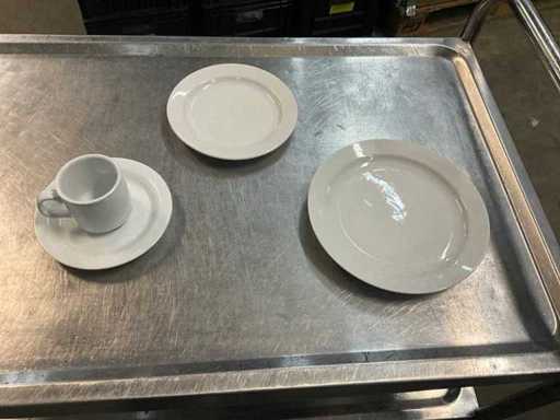 Verschiedene Keramiken (4300x)