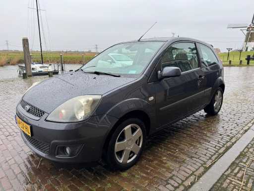 Ford - Fiesta - 1.3-8V Futura Klimaanlage 64-SX-HL