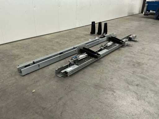 Pneumatic guide unit (2x)