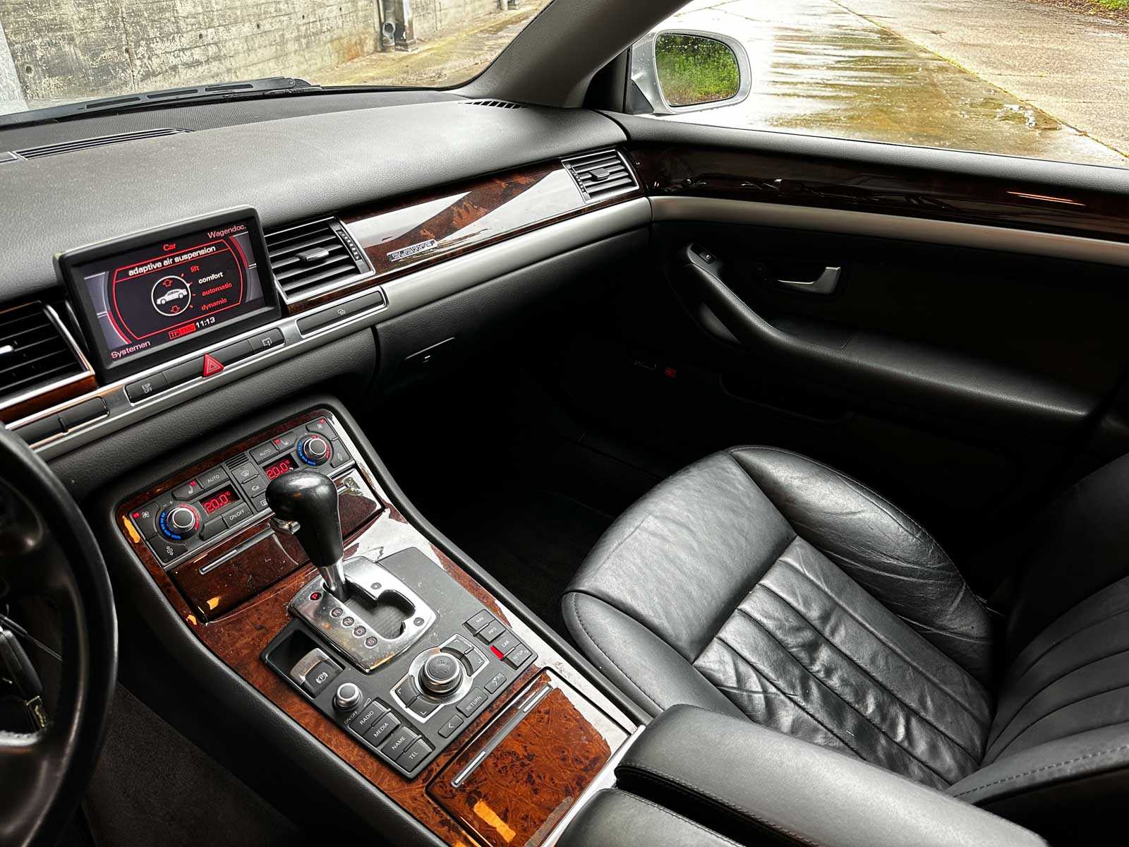 Audi A8 4.2 V8 Quattro Pro Line 349pk 2007 (Origineel-NL), 81-XB-RK