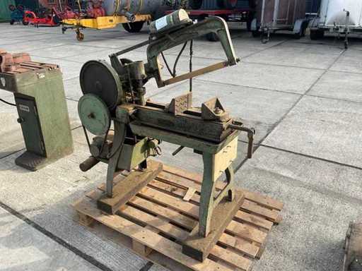 Machine à scie à bois Bewo