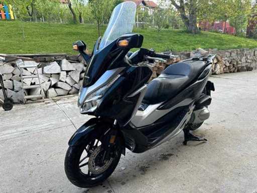 HONDA - NS300 - FORTZA - Roller