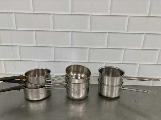 - Cratiță din oțel inoxidabil (8x)