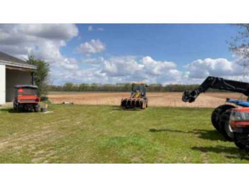 b43fc2c3-9b3b-419d-9ba8-d15d92a65179.mp4