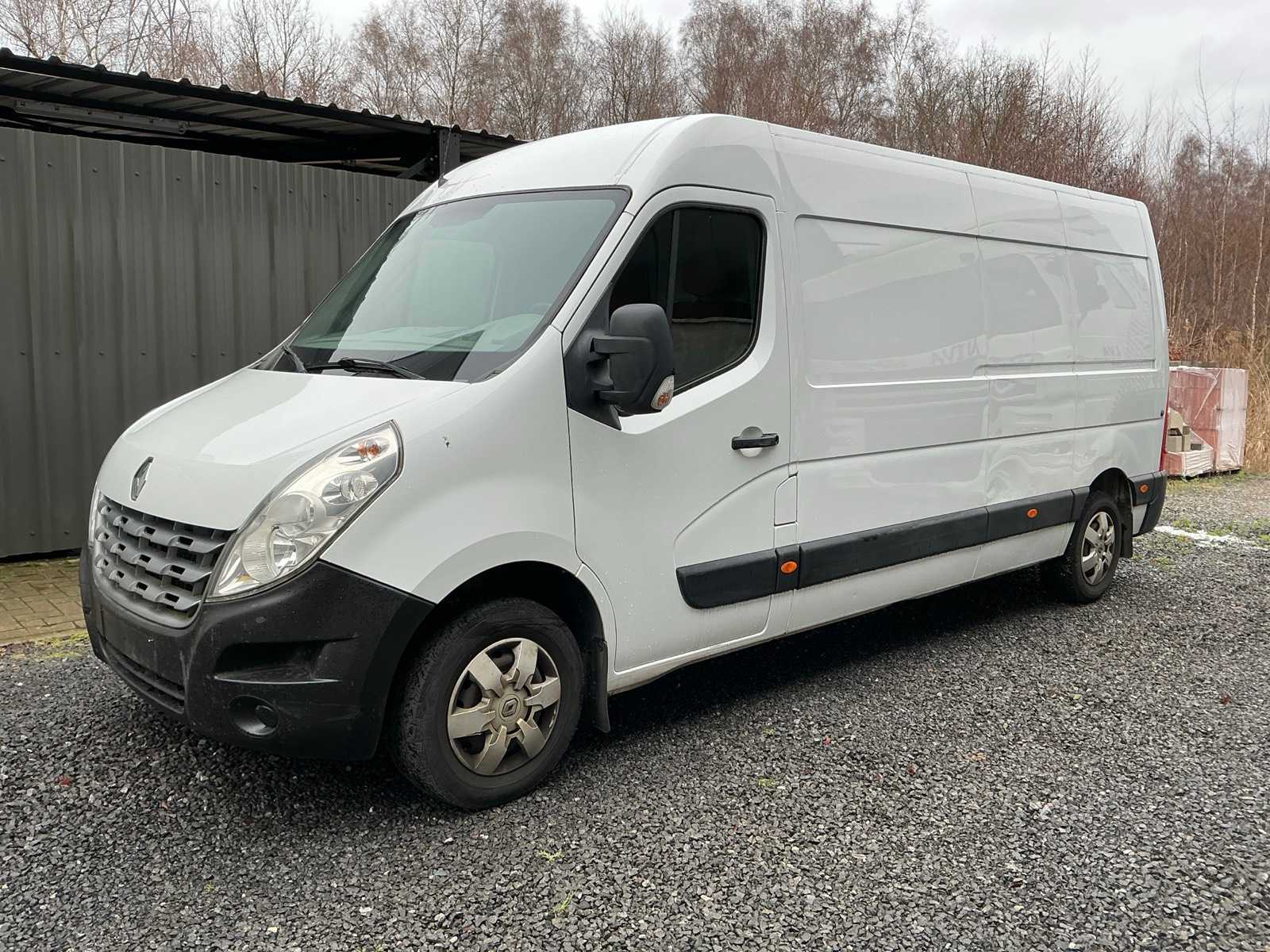 2011 Renault Master Commercial Vehicle
