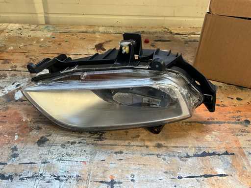 Charge von Scheinwerfern