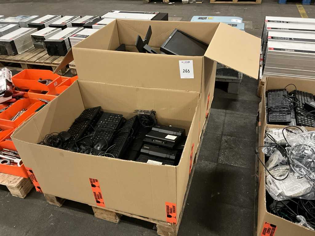 Batch of computer parts and keyboards