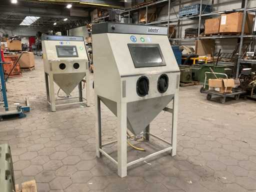 Obudowa wybuchowa Laborex i000 z 1998 roku