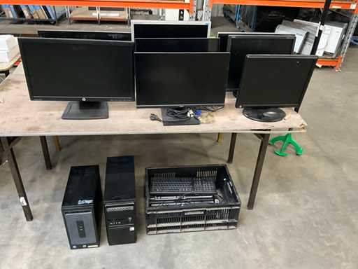 Eine Reihe von Ausstellungen und sonstiges