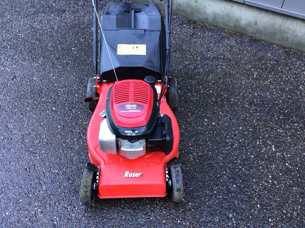 Ggp italy lawn outlet mower