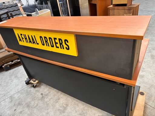 Comptoir de plats à emporter