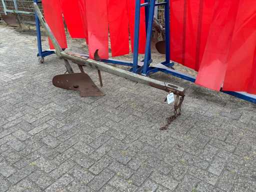 Houten ploeg - Tuinbeeld