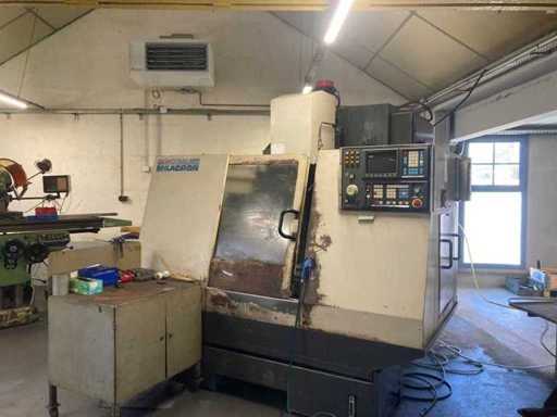CINCINNATI MILACRON SABRE 750 CNC Centrum Obróbki Pionowej