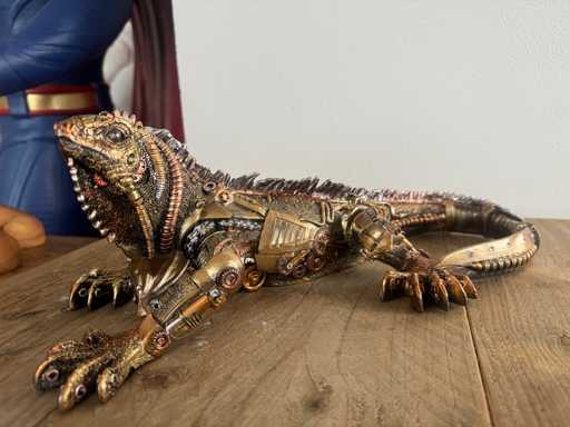 Leguaan Steampunk H13cm Gold