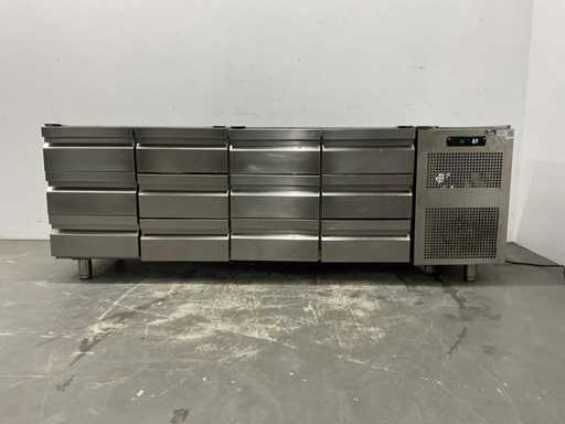 iL - TRMG 4P - Koelwerkbank