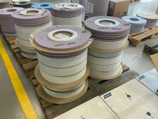 Grinding wheels