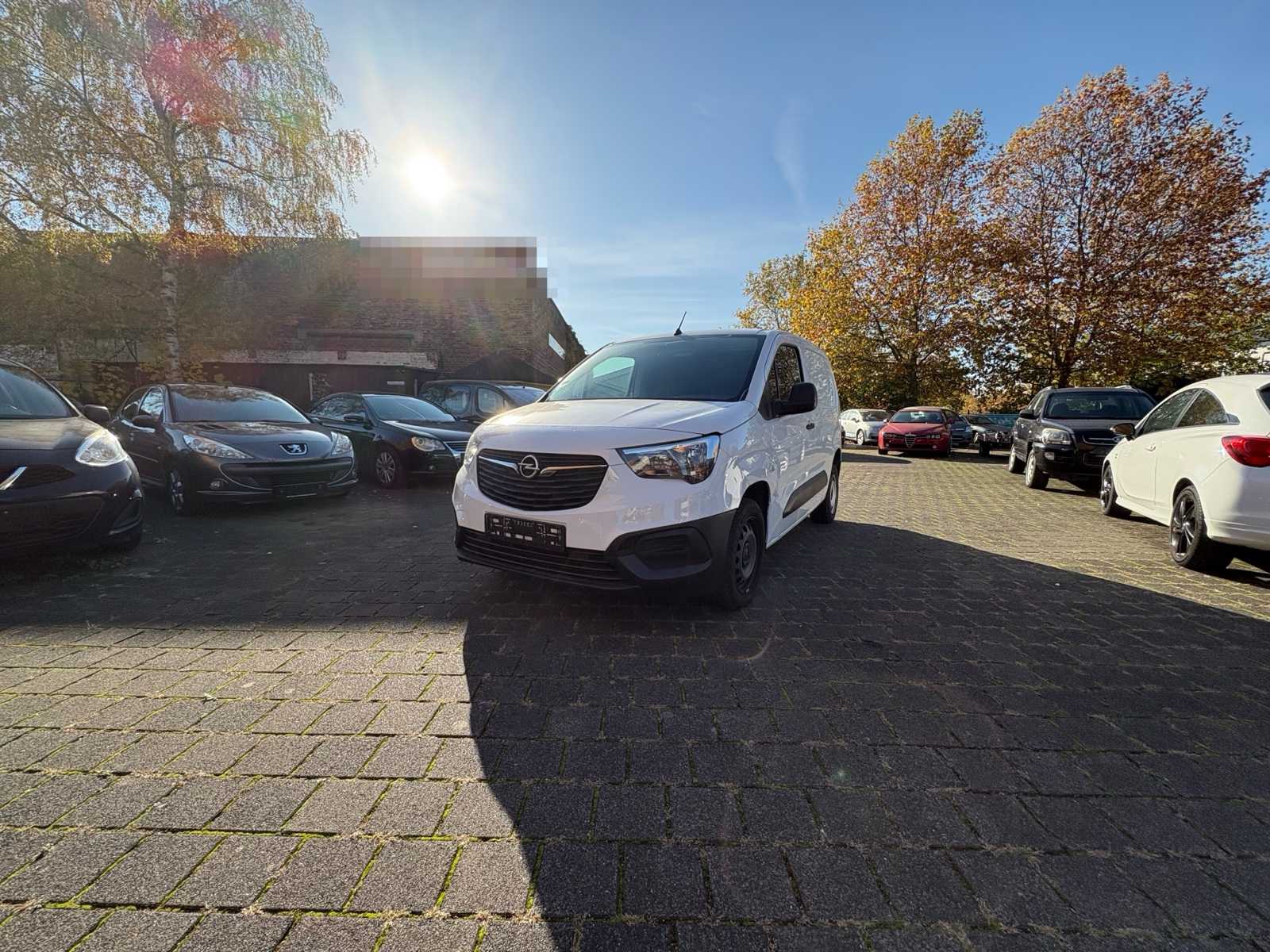 OPEL COMBO Cargo – Transporter