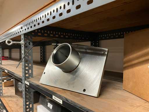 Cat 9U-7256 Altra parte della barca