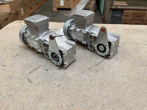 Lenze G500-B45 Motorreductor (2x)