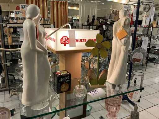 Various decoration/gift items