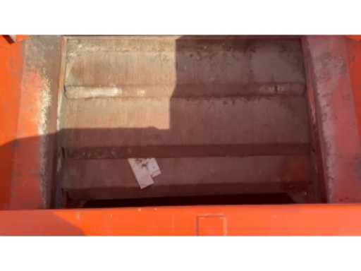 e1082ea5-4d25-4d56-b00a-bf4b0821877d.mp4