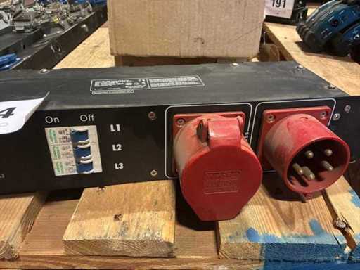Eurolite SB1050 power distributor