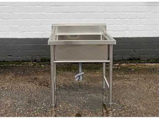 Sinkunit met achterwand en een grote, diepe bassin