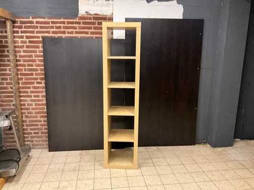Armoire à compartiments