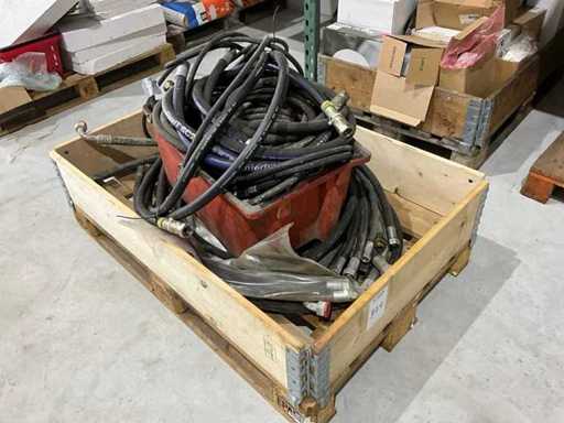 Lot Hydraulic hoses