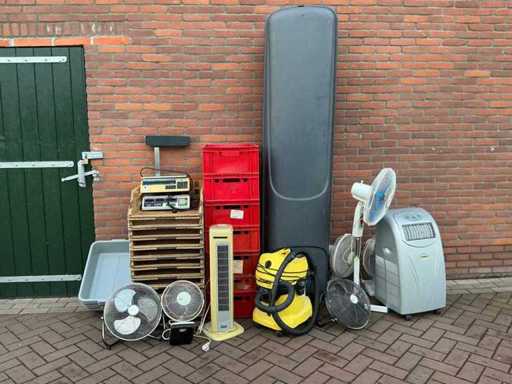 Partia z różnymi towarami