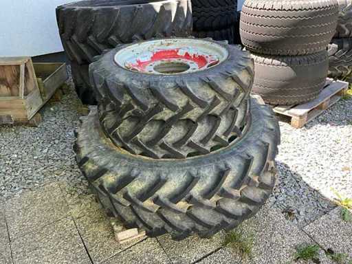 Opony z felgami do serii Steyr 80 (4x)