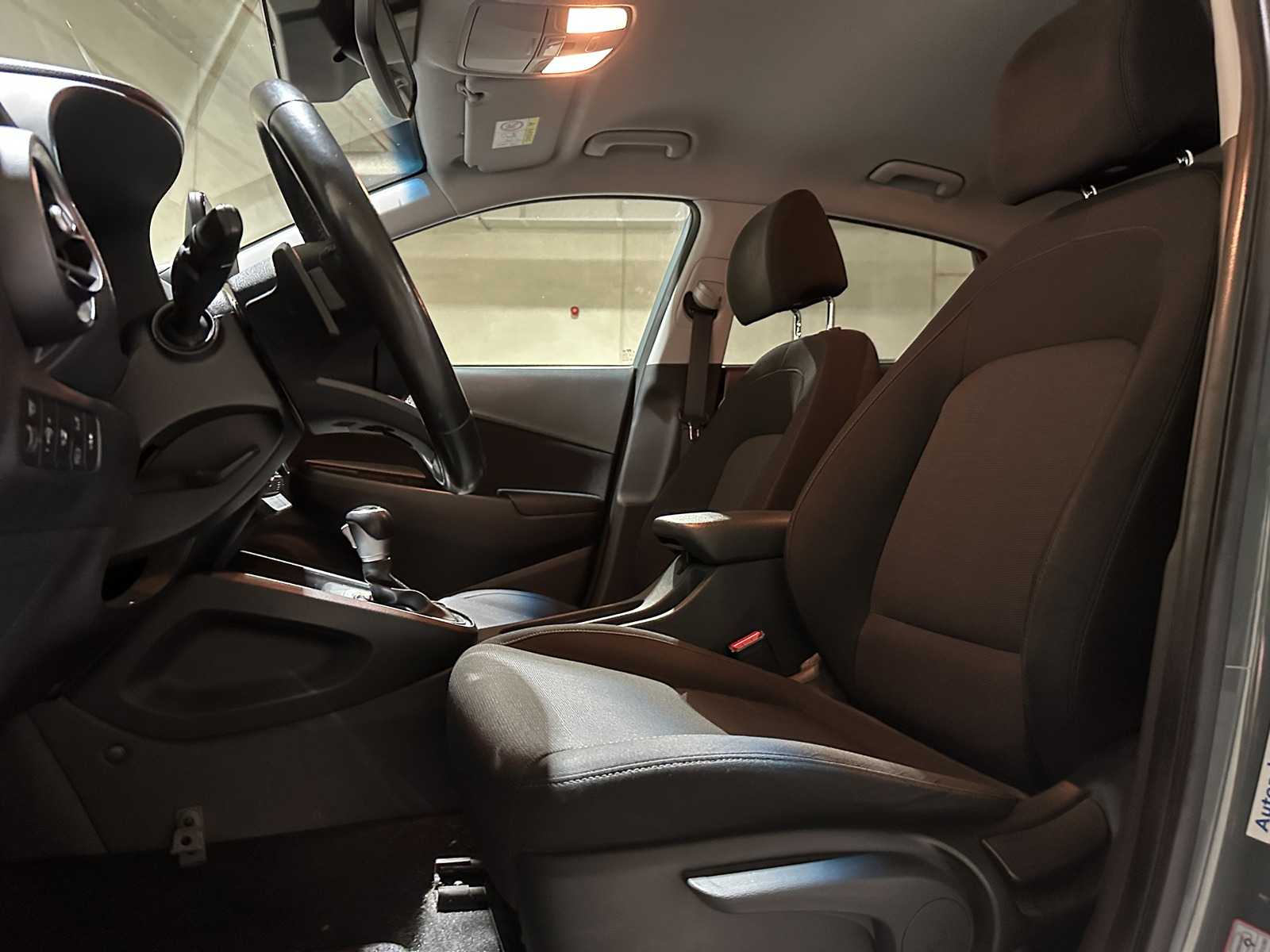 Hyundai Kona 1.6 GDI HEV Fashion 141pk 2022 (Origineel-NL+1e eigenaar), P-421-LJ