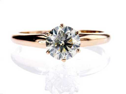 14-Karat-Roségoldring mit 1,21 Karat. Natürlicher Diamant