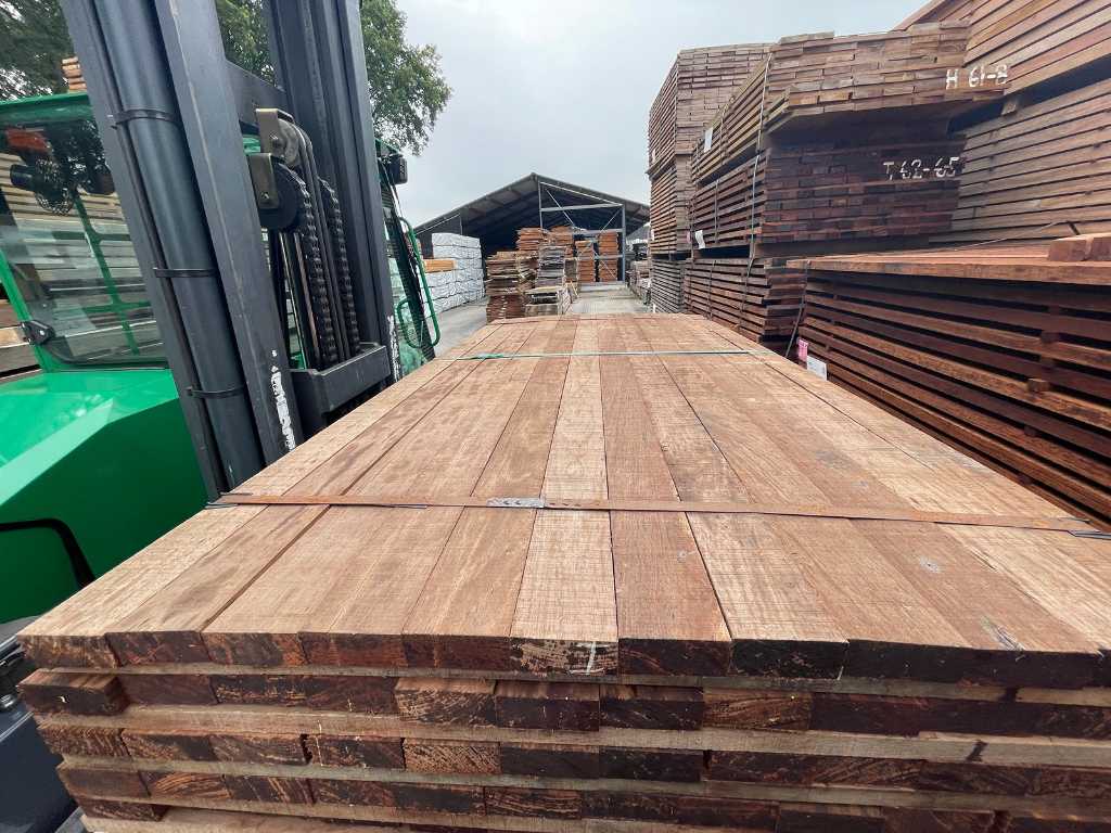 Règles en bois dur de Walaba finement sciées 33x80mm, longueur 275cm (204x)