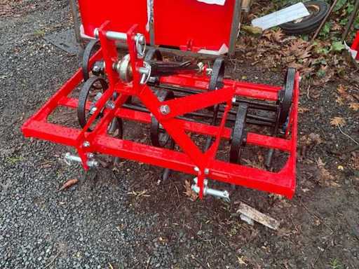 Kultivator mit Quetschwalze