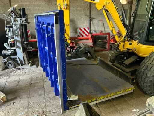 Hydraulischer Neigungstisch 2021