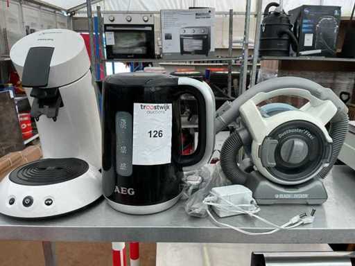 Cafés et machines à expresso + aspirateur portatif (3x)