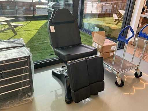 Tattoo Adjustable Seat