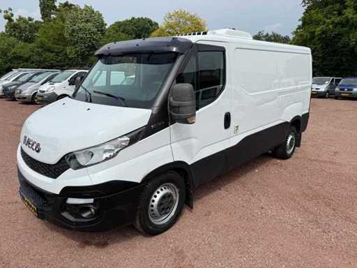 Iveco - Daily 35S17V 3.0 352 L2H1 - Van